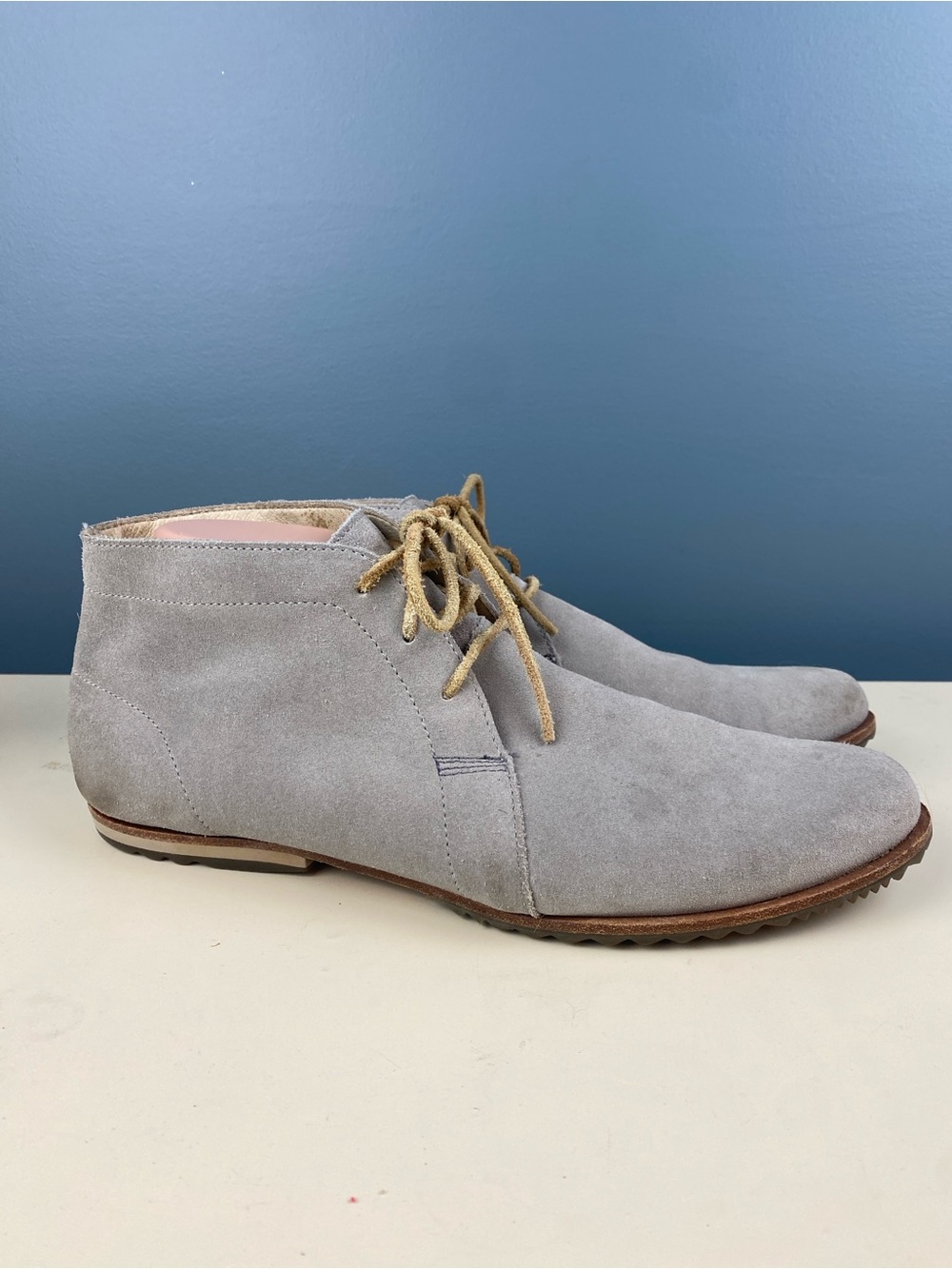 Sorel Chukka Boots Mens 10 Gray Suede Lace Up Minimalist Desert Ankle Boots